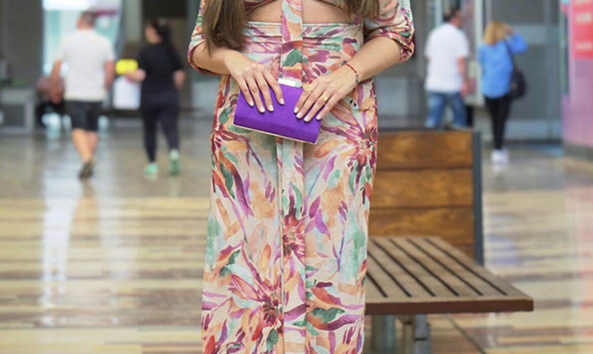 INVITADA PERFECTA CON MOOREA 